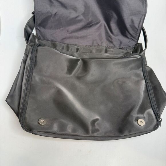 Kenneth Cole Reaction Black Messenger Laptop Bag 14.6” Satin PVC Organizer - Picture 9 of 16
